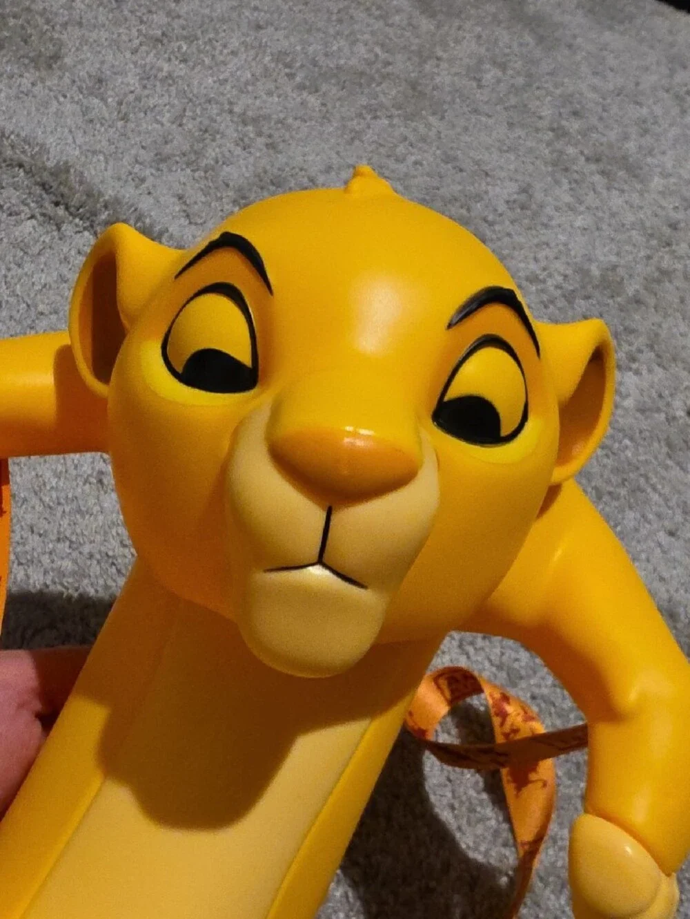Lion King's Simba Character Disney collectible popcorn bucket - Yellow w/straps